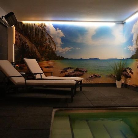 Hotel Monte Cristo Hoeselt エクステリア 写真
