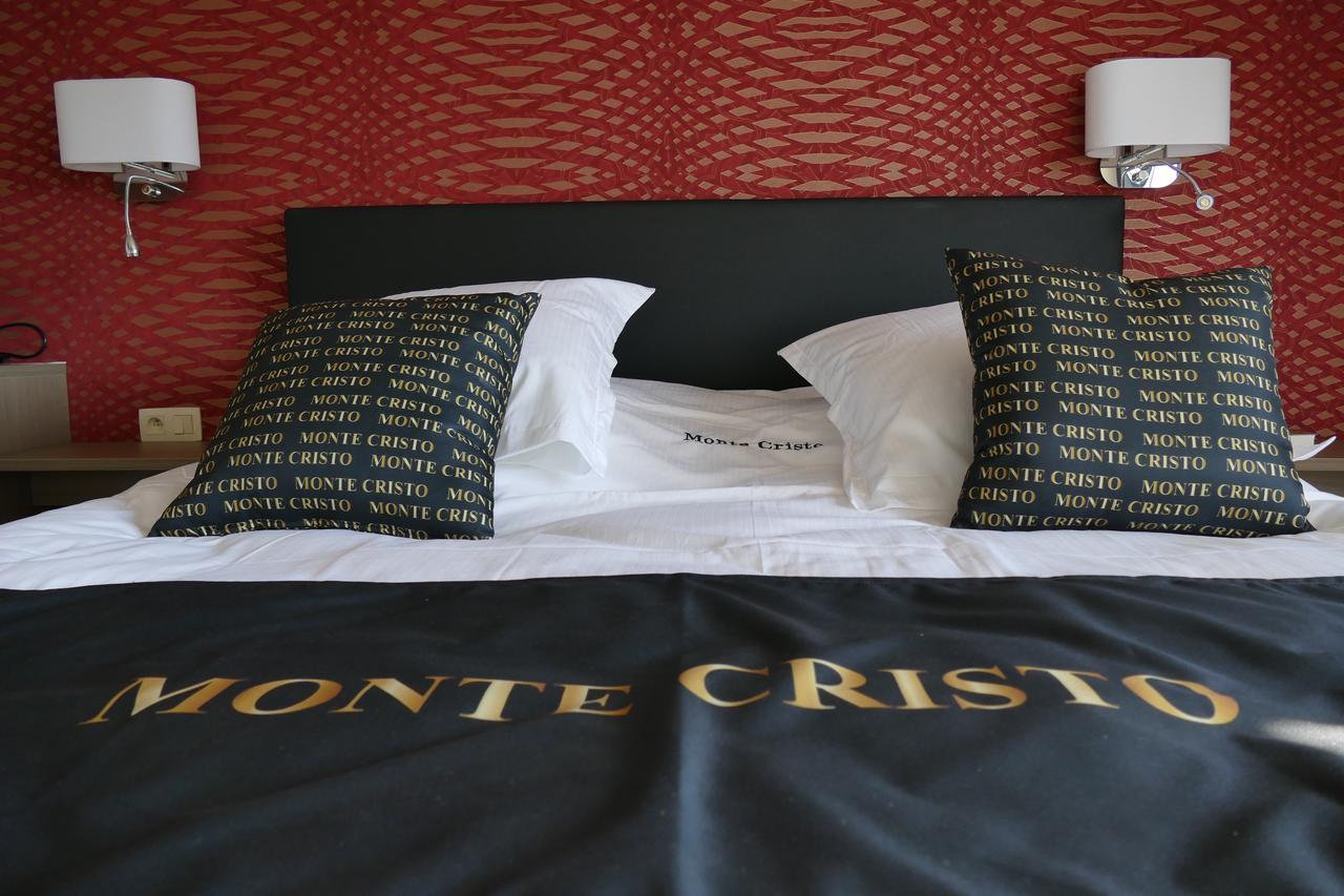 Hotel Monte Cristo Hoeselt エクステリア 写真